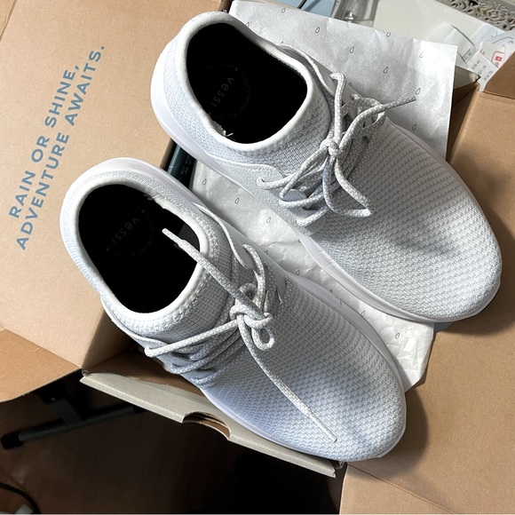 LIKE-NEW Vessi Everyday Waterproof Sneaker - Picture 10 of 10